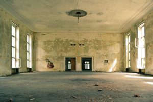 Beton Ciré in de Slaapkamer: Hoe je een Serene en Rustgevende Omgeving kunt Creëren
